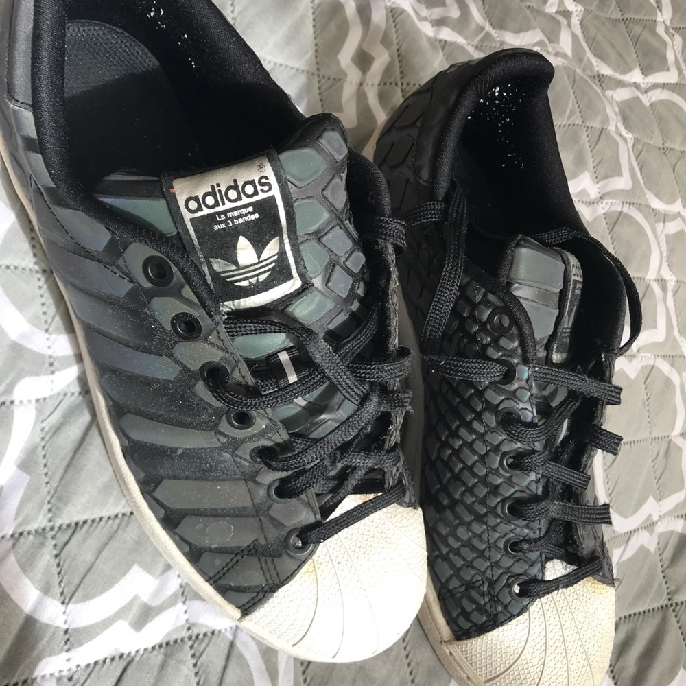 Adidas Originals Chameleon Sneakers 👟